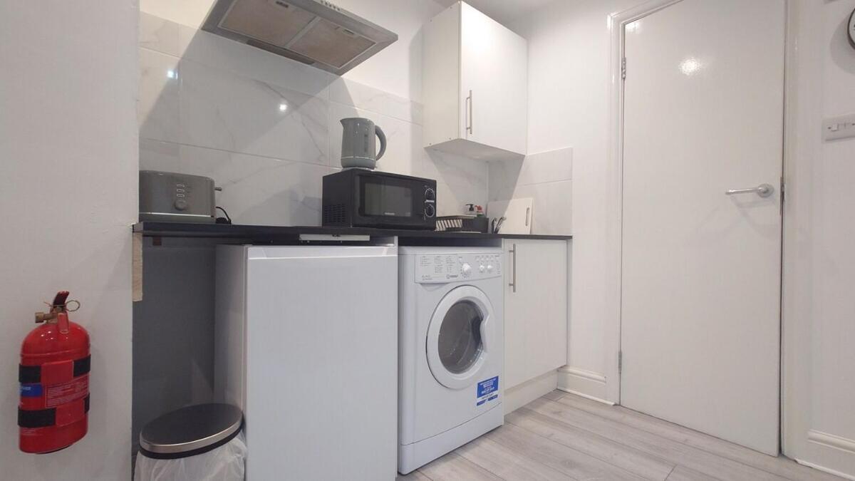 Comfort Camden Studio Apartments London Room photo
