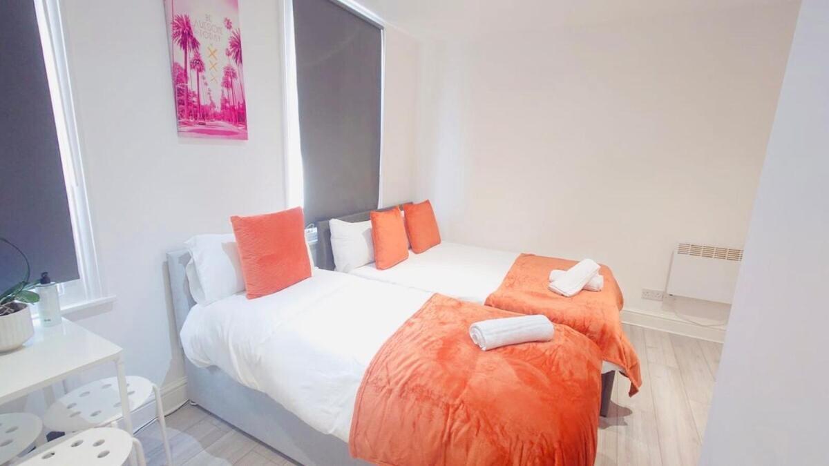 Comfort Camden Studio Apartments London Room photo
