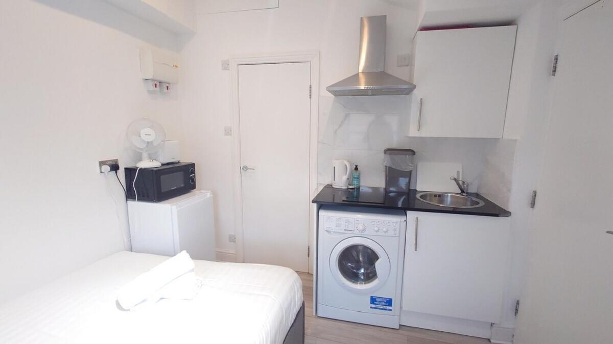Comfort Camden Studio Apartments London Room photo
