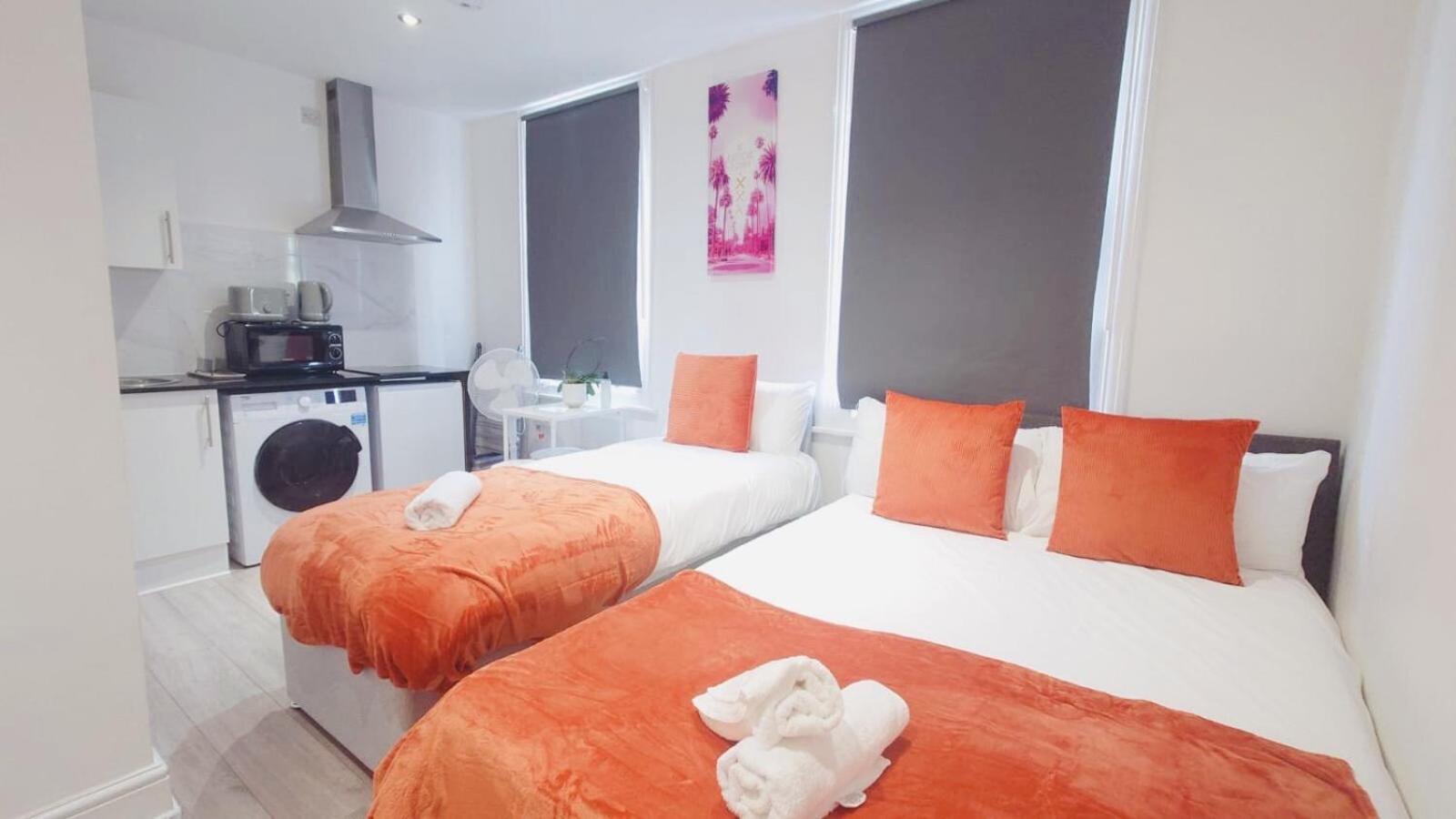 Comfort Camden Studio Apartments London Exterior photo